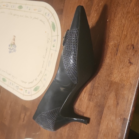 Joan and David Heels - Picture 14 of 14